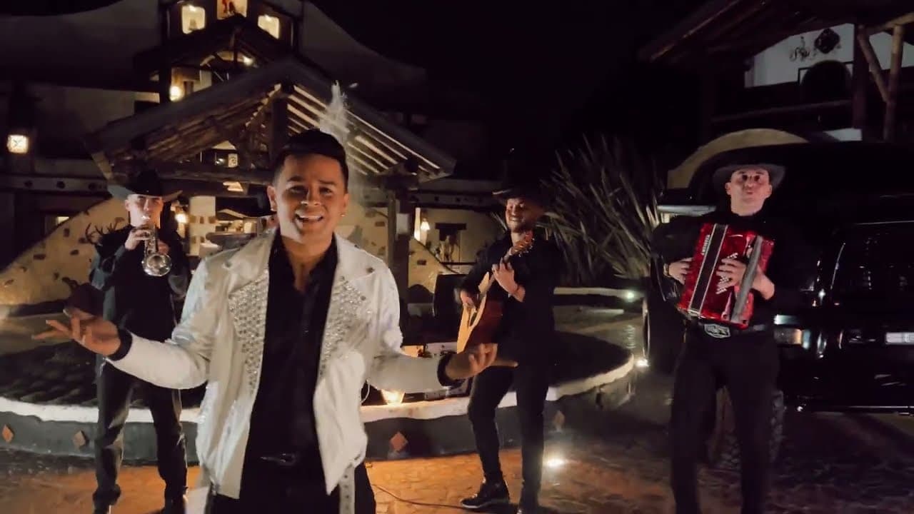 Arrocito en Bajo, video oficial de Mao Martínez